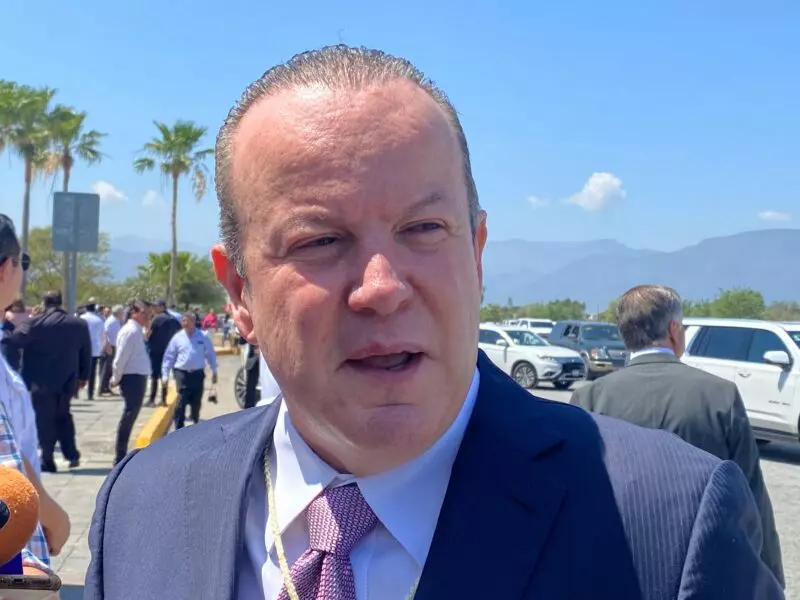 Carlos Canturosas reporta hasta 40 iniciativas en San Lázaro; destaca temas de IVA, salud y seguridad