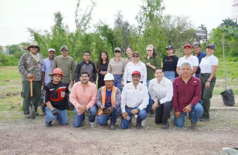 Fortalece SEDUMA reforestación urbana en Parques del Bienestar