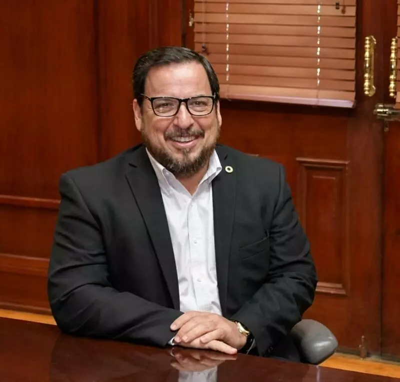Paga SET incremento salarial a docentes tamaulipecos