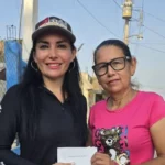 Astrid Sontoya responde con humanismo y hace posible el último abrazo de una familia