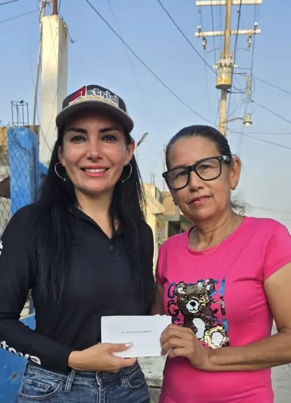 Astrid Sontoya responde con humanismo y hace posible el último abrazo de una familia