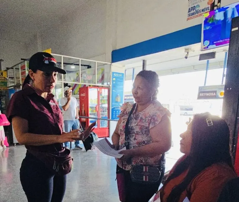 Entrega la Regidora Astrid Sontoya nuevos apoyos de transporte para pacientes mantenses