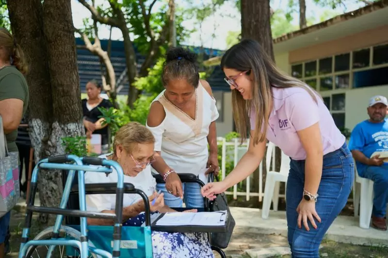 DIF Tamaulipas regresa a Nuevo y Antiguo Morelos para cumplir compromisos con las familias
