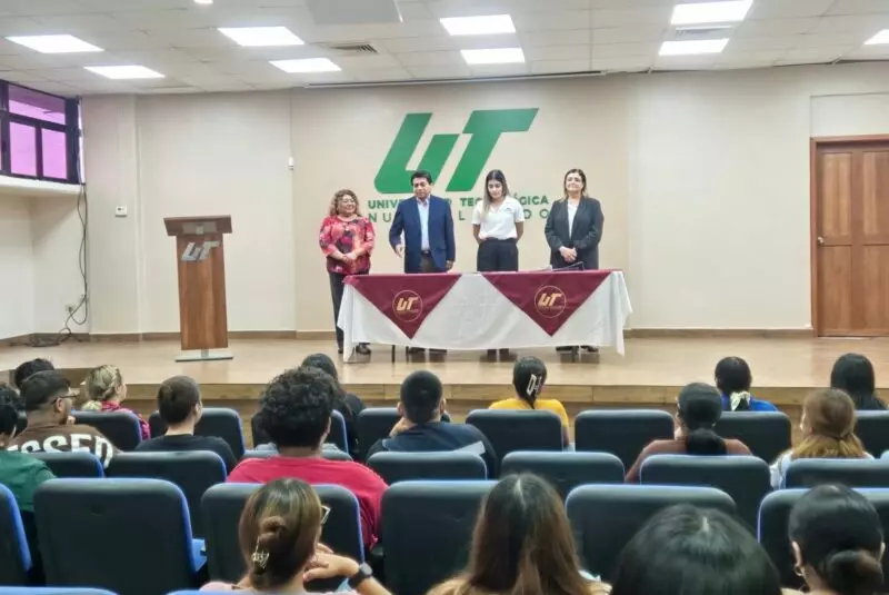Respalda la UT Nuevo Laredo a estudiantes con becas