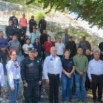 Capacitan a agrupamientos Montado y Canino en prevención del gusano barrenador