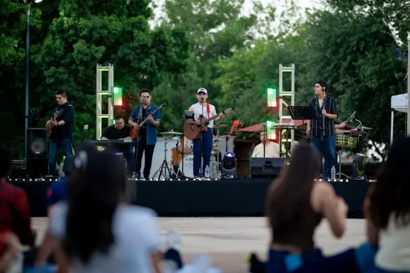 Brilla el talento juvenil en la “Noche Bohemia” del INJUVE Tamaulipas