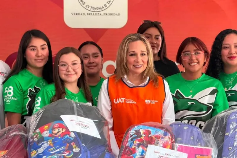 Concluye Familia UAT la colecta de útiles escolares “Impulsando  Corazones 2026”