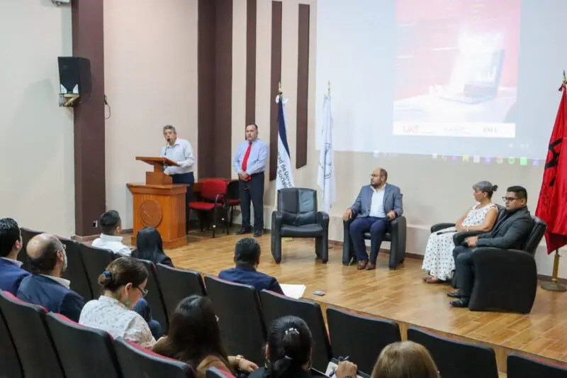 Realiza la UAT foro de análisis sobre derechos de las audiencias