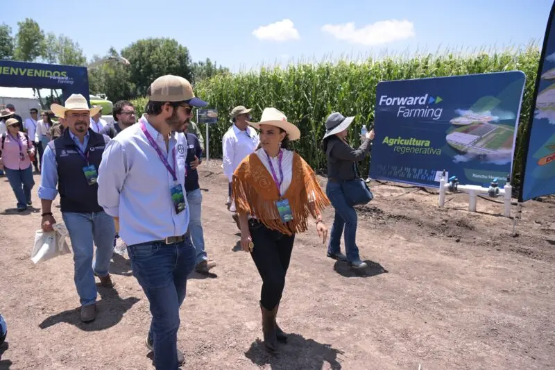 Destaca Olga Sosa innovación en el campo durante la presentación de Forward Farming de Bayer en México