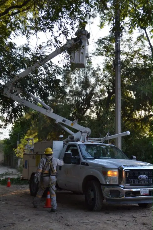 Continúa SEDENER atendiendo reportes por interrupciones del suministro eléctrico mediante Protocolo de Atención ante Contingencias Eléctricas